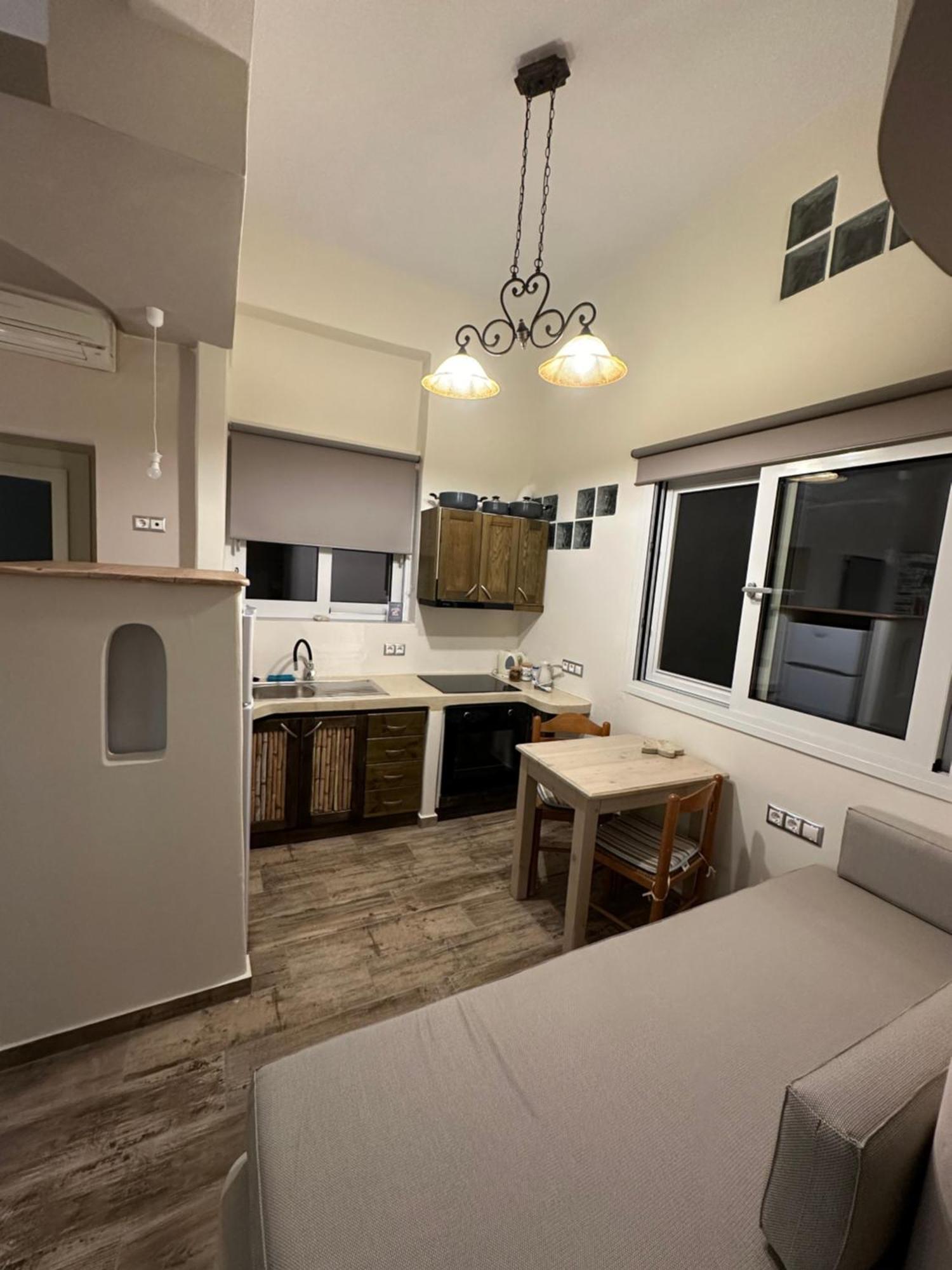 Afrodite Hotel Tinos Ngoại thất bức ảnh